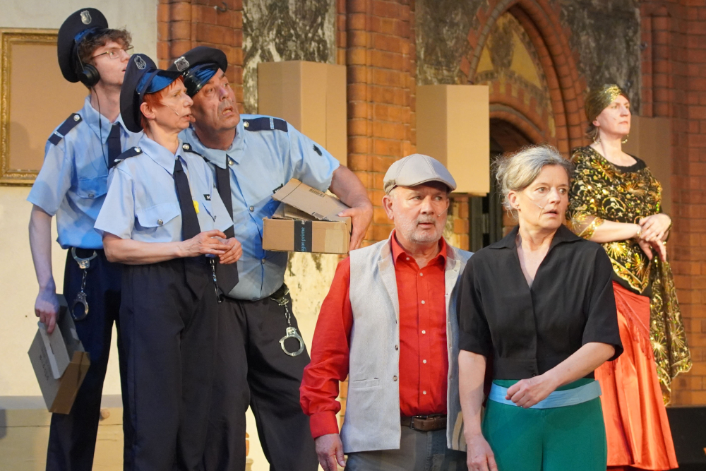 Kriminalkomödie Bares Rares und weg war es TheaterRuine St. Pauli Dresden Kriminalkomödie