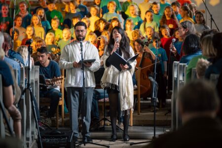 Paradiesorchester »10 Jahre Paradiesisch Musizieren«
